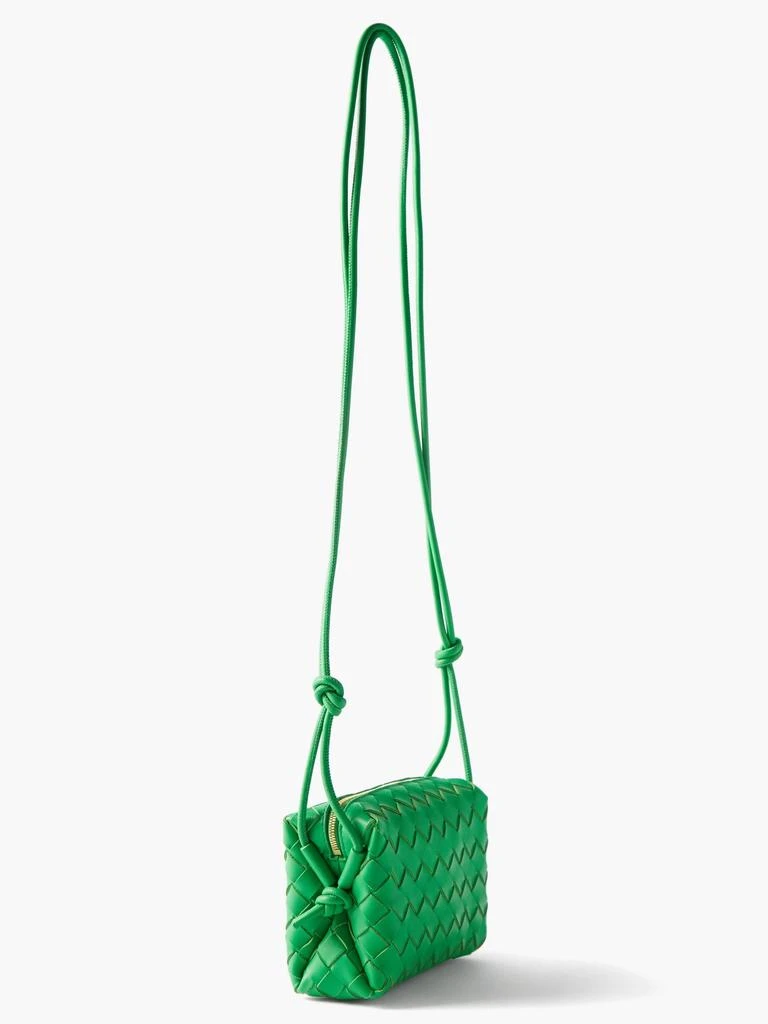 商品Bottega Veneta|Loop mini Intrecciato-leather cross-body bag,价格¥17809,第4张图片详细描述