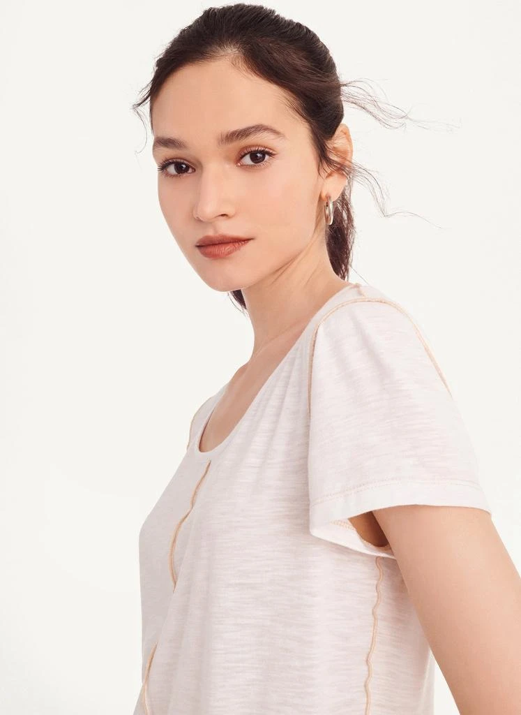 商品DKNY|Scoop Neck Tee With Contrast Stitching,价格¥143,第4张图片详细描述