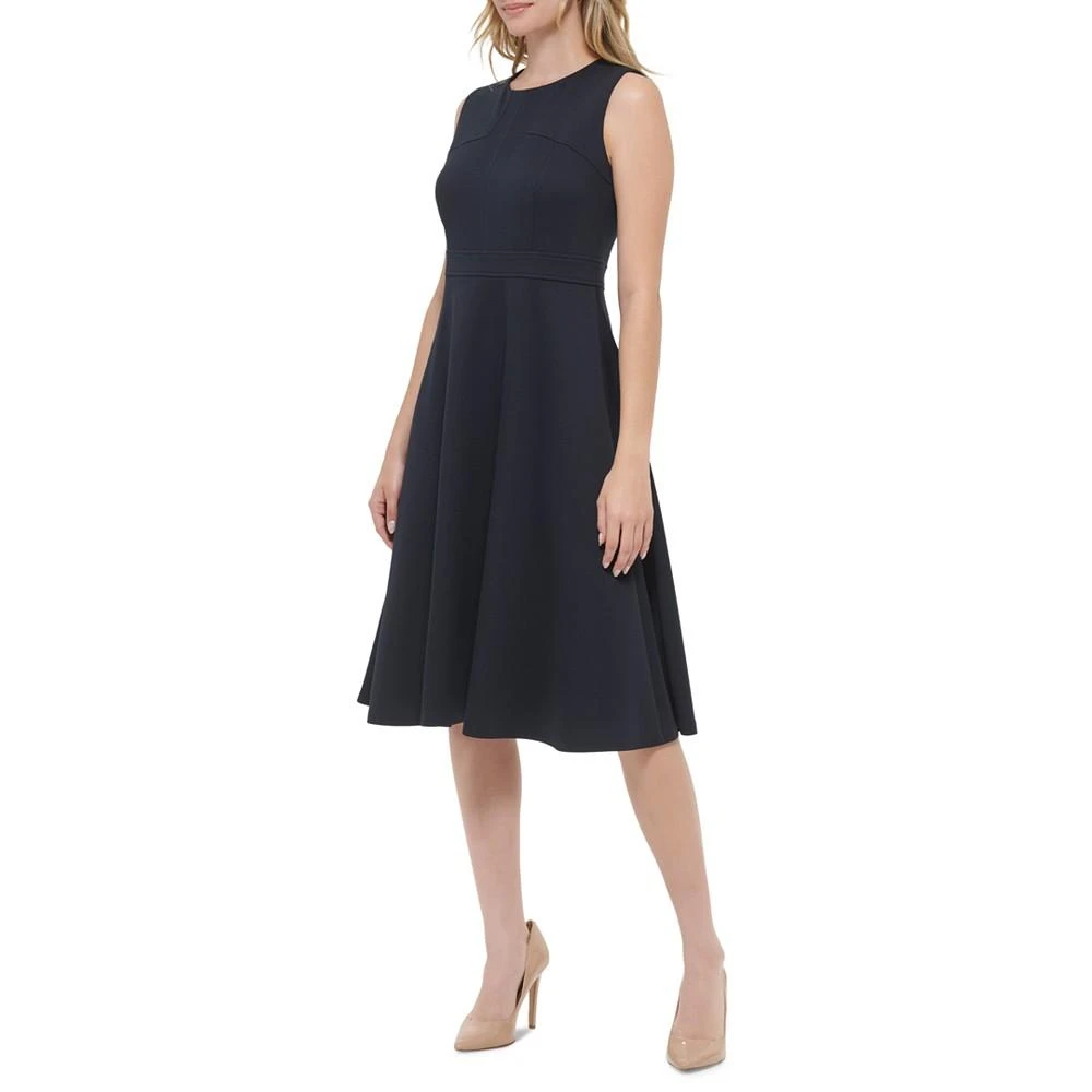 商品Tommy Hilfiger|Women's Sleeveless Scuba-Fabric Midi Dress,价格¥709,第4张图片详细描述
