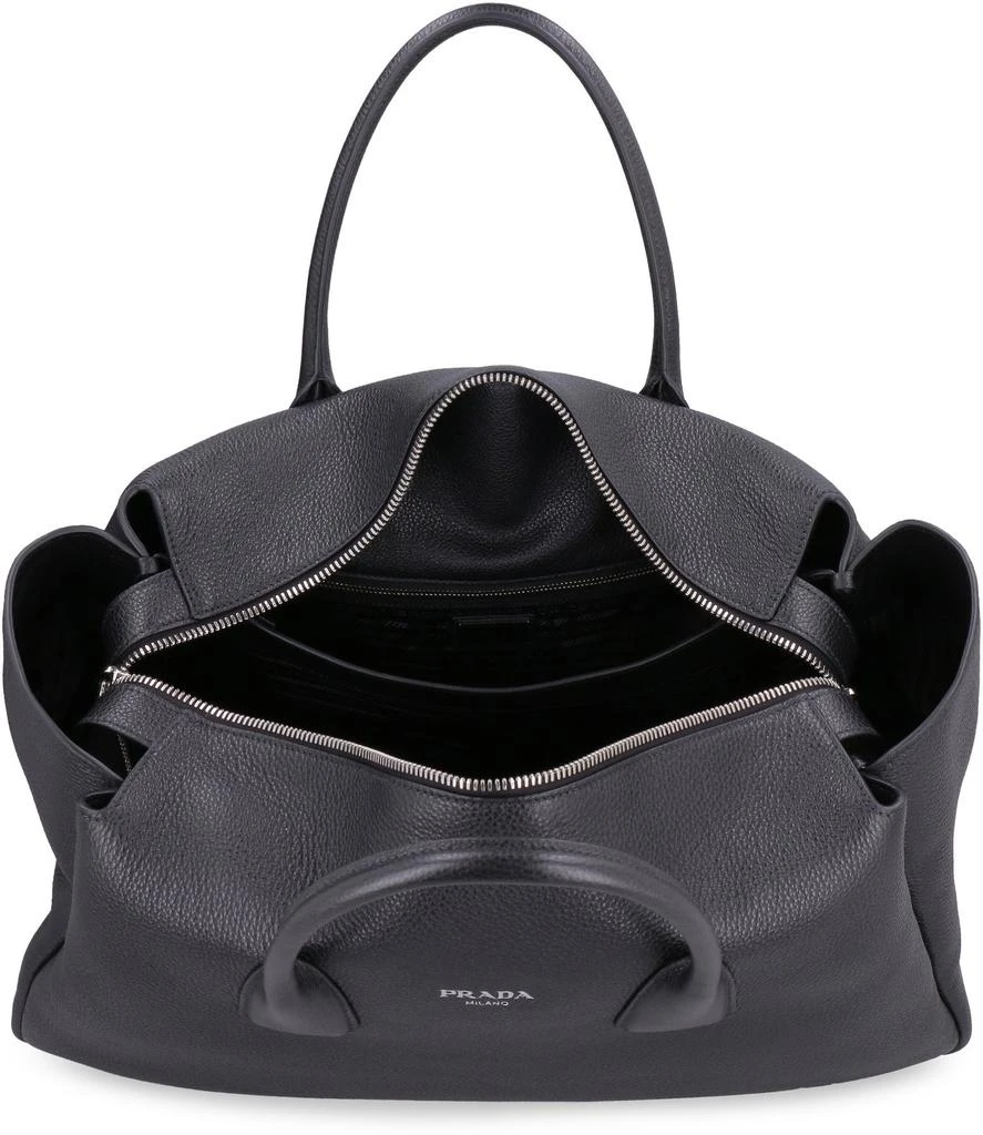 商品Prada|Prada Logo Plaque Zipped Travel Bag,价格¥18772,第4张图片详细描述