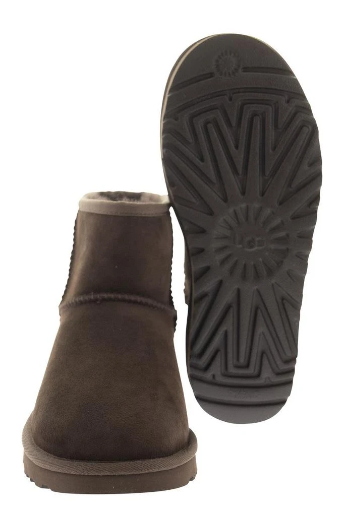 商品UGG|UGG MINI CLASSIC II - Boots,价格¥1388,第5张图片详细描述
