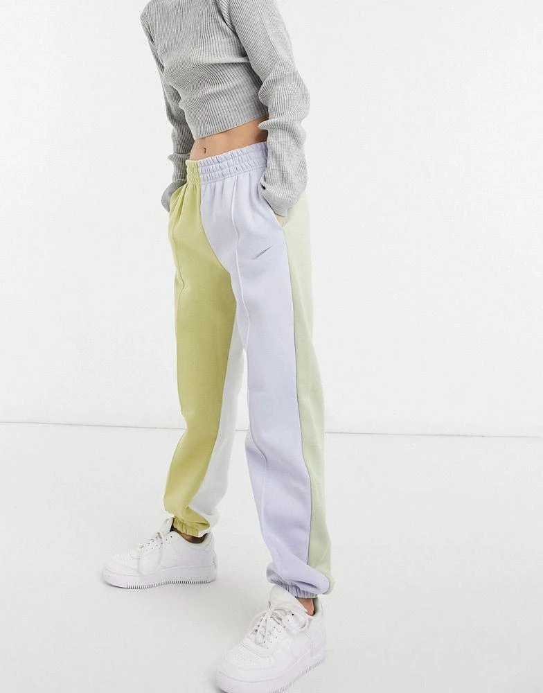 商品NIKE|Nike colour block joggers in blue and green neutrals,价格¥203,第4张图片详细描述