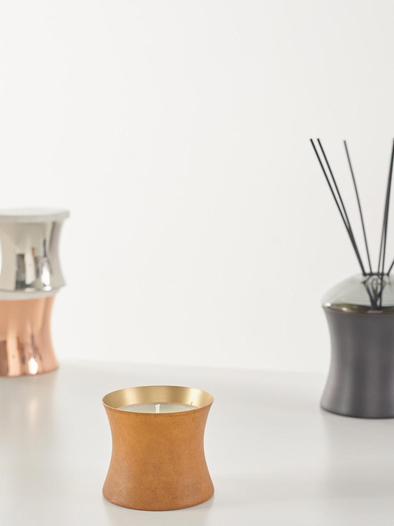 商品Tom Dixon|Eclectic Underground medium scented candle,价格¥793,第4张图片详细描述