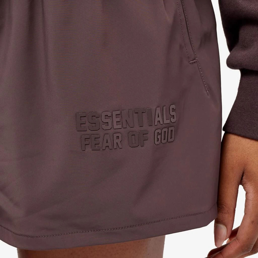 商品Essentials|Fear of God Essentials Running Shorts - Plum,价格¥497,第5张图片详细描述