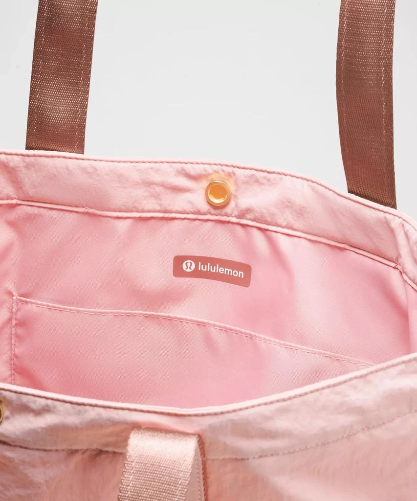 Daily Multi-Pocket Tote Bag 20L 商品