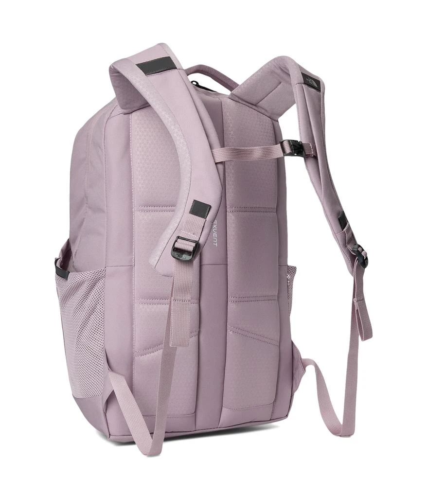 商品The North Face|Women's Jester Backpack,价格¥609,第2张图片详细描述