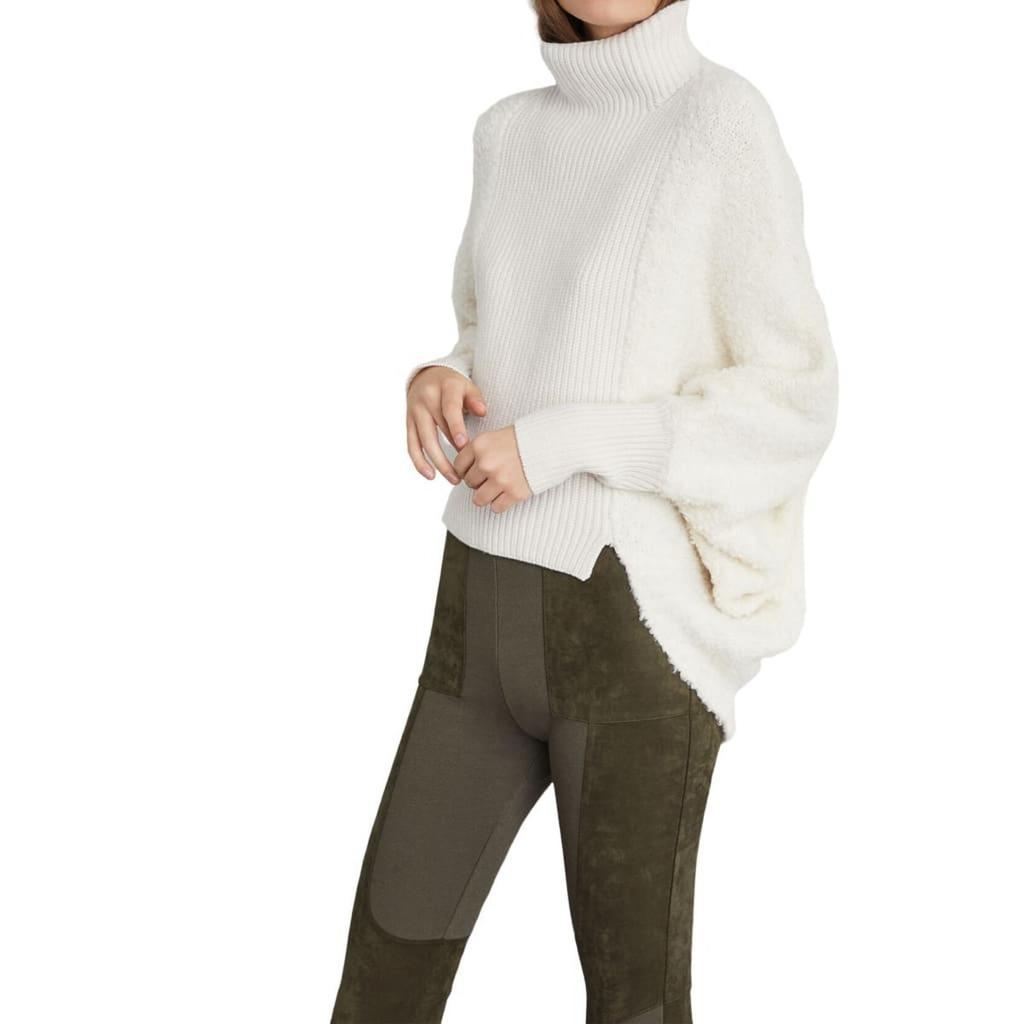 商品BCBG|High-Low Turtleneck Merino Blend Sweater,价格¥1740,第6张图片详细描述