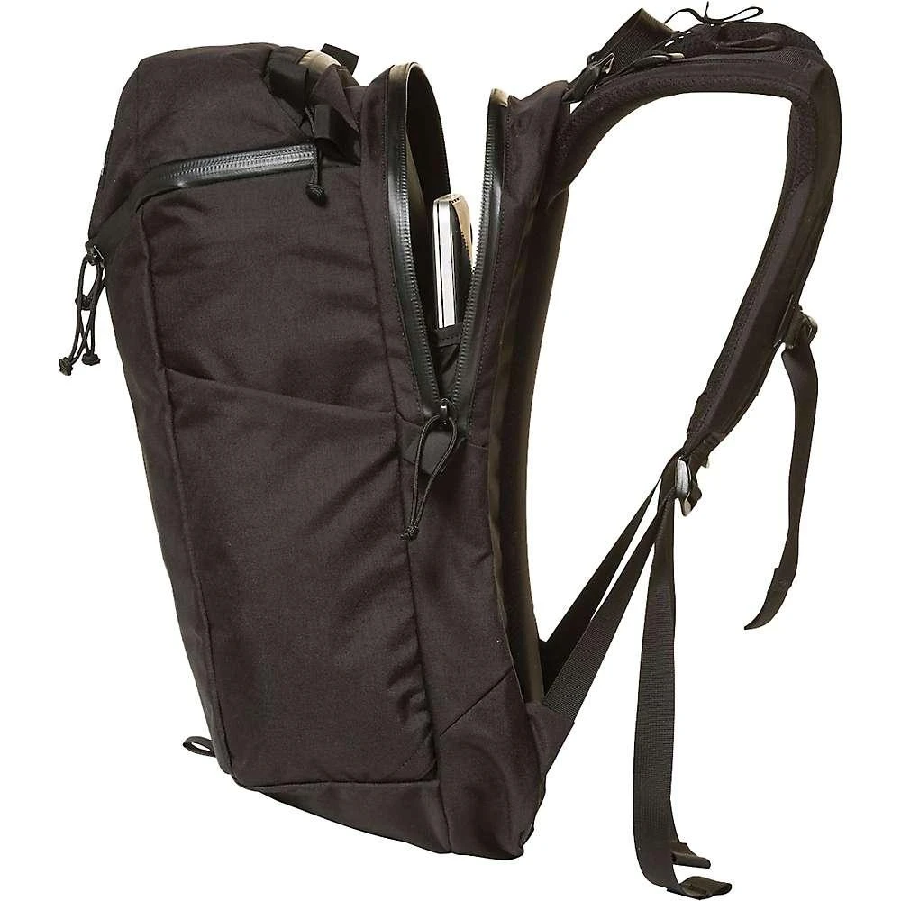 商品Mystery Ranch|Mystery Ranch Urban Assault 24L Pack,价格¥1462,第3张图片详细描述