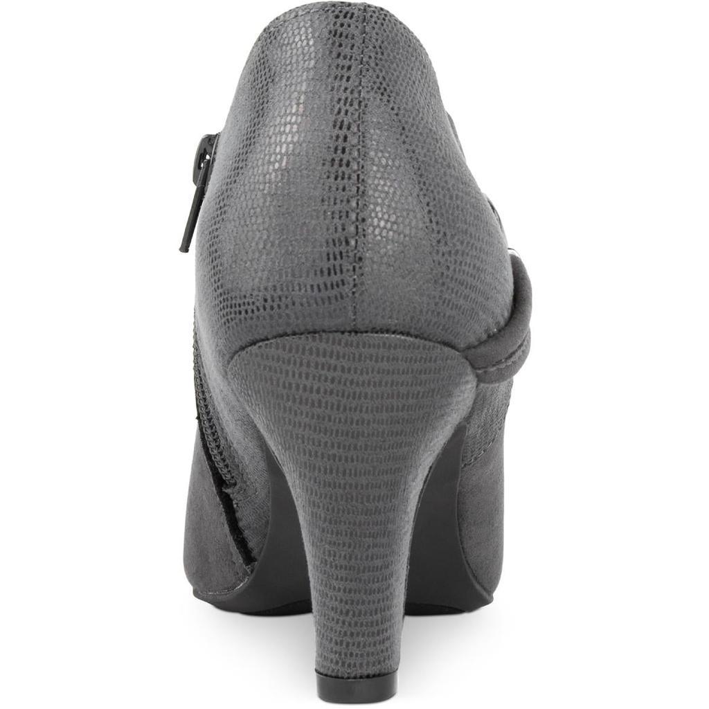 商品Karen Scott|Karen Scott Womens Melanni Faux Suede Heels Ankle Boots,价格¥135-¥158,第7张图片详细描述