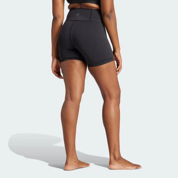 商品Adidas|All Me 5-Inch Short Leggings,价格¥398,第2张图片详细描述