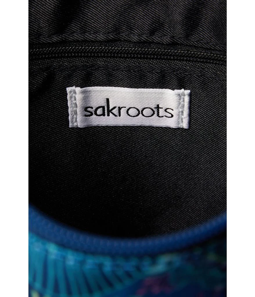 商品Sakroots|Sequoia Small Crossbody,价格¥553,第3张图片详细描述