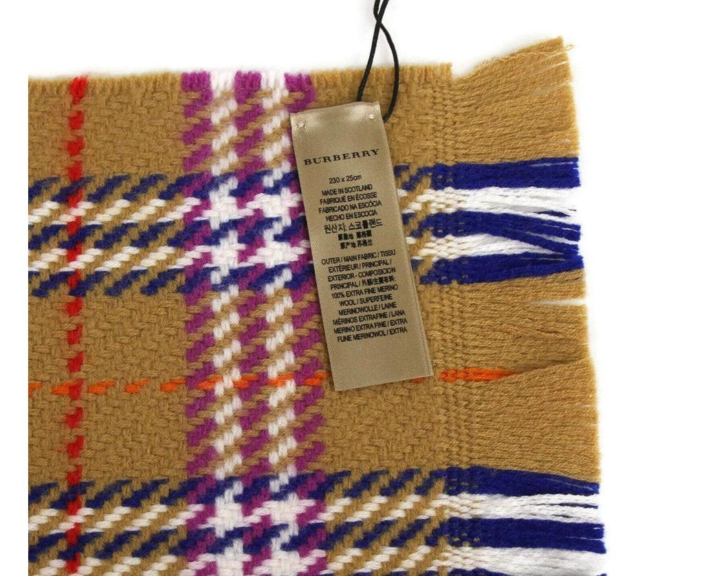 商品Burberry|Burberry Women's Antique  Vintage Check Extra Fine Merino Wool Scarf,价格¥3272,第6张图片详细描述