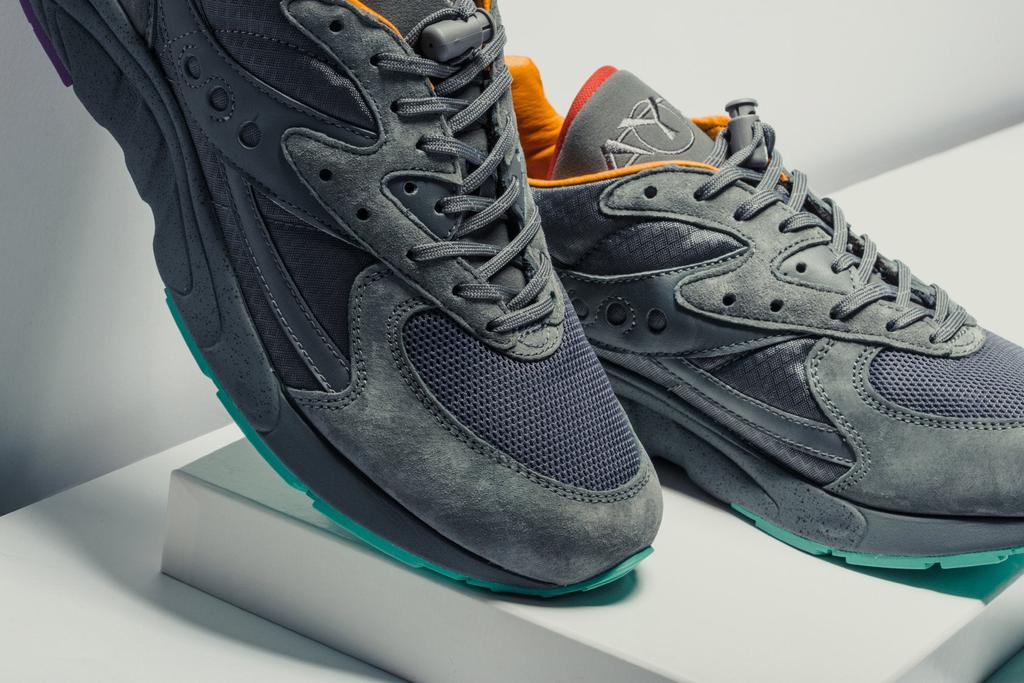 Saucony Originals X Raised by Wolves AYA "Asphalt Jungle" - Grey/Multi商品第8张图片规格展示