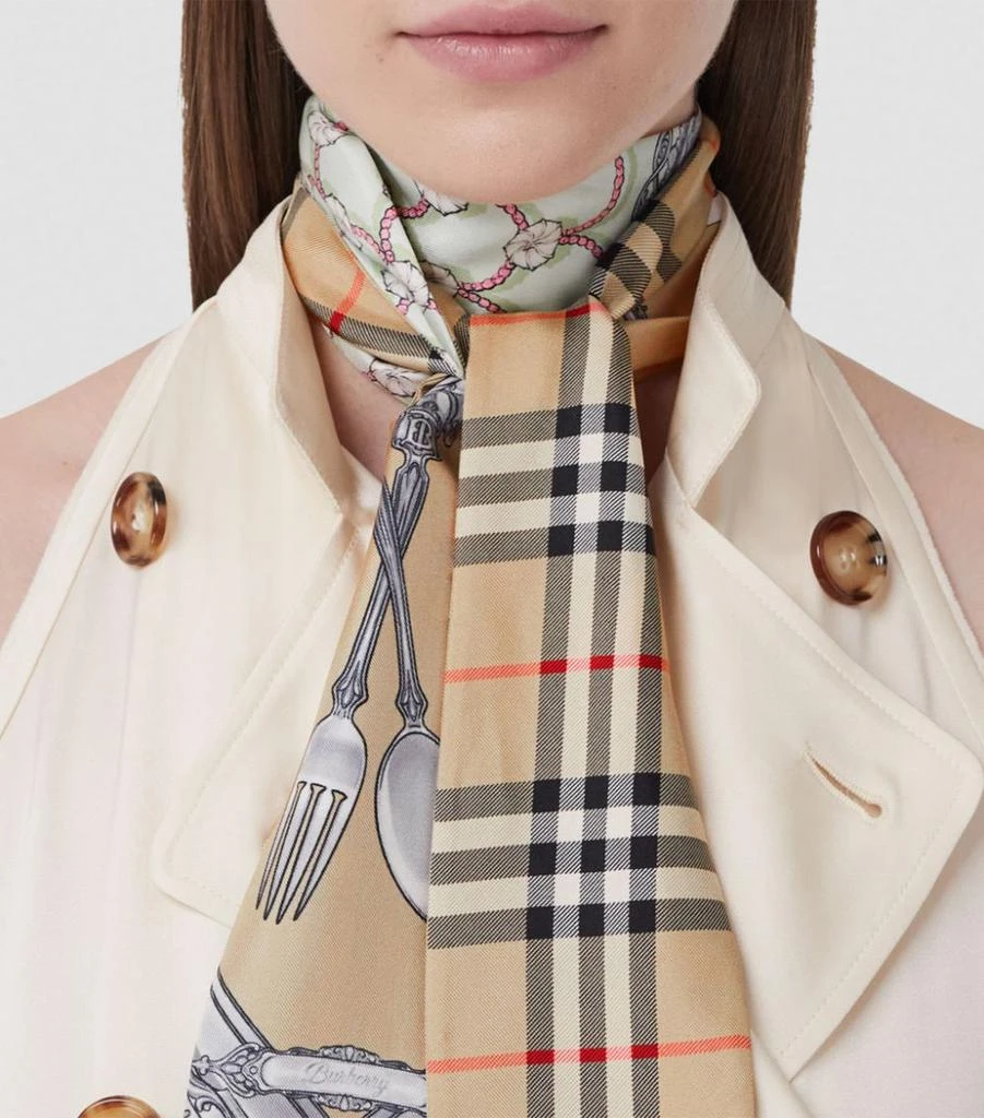 商品Burberry|Silk Silverware Print Skinny Scarf,价格¥1581,第5张图片详细描述