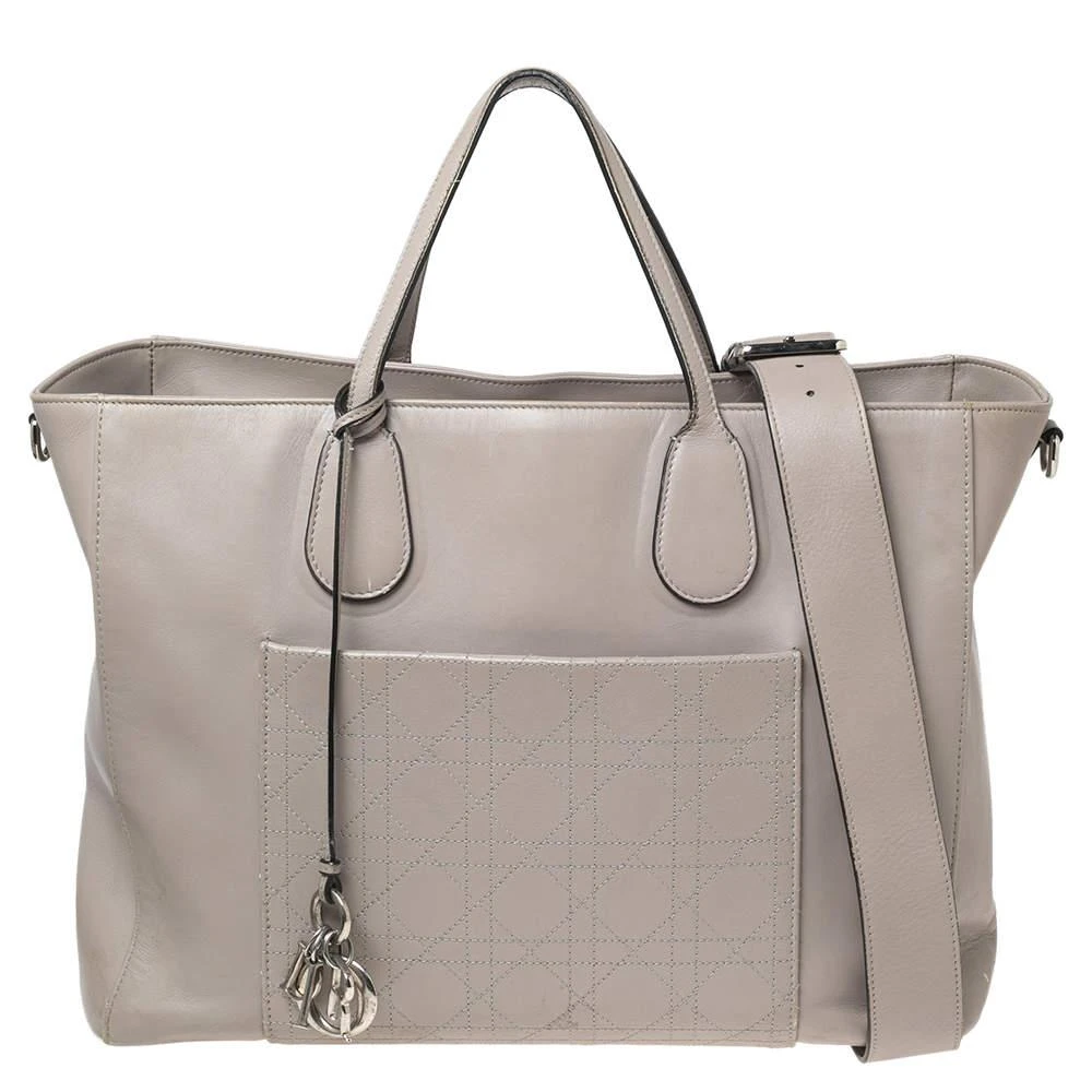 商品[二手商品] Dior|Dior Grey Leather Nappy Diaper Bag,价格¥2782,第1张图片