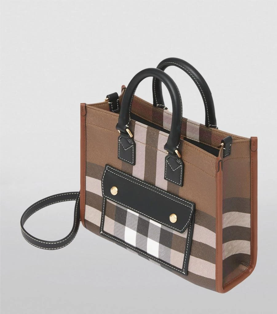 商品Burberry|Check Print Freya Tote Bag,价格¥11983,第5张图片详细描述