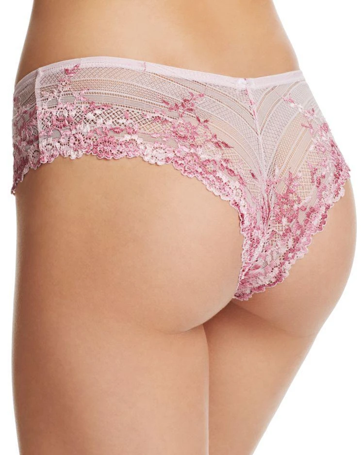 商品Wacoal|Embrace Lace Tanga,价格¥238,第2张图片详细描述