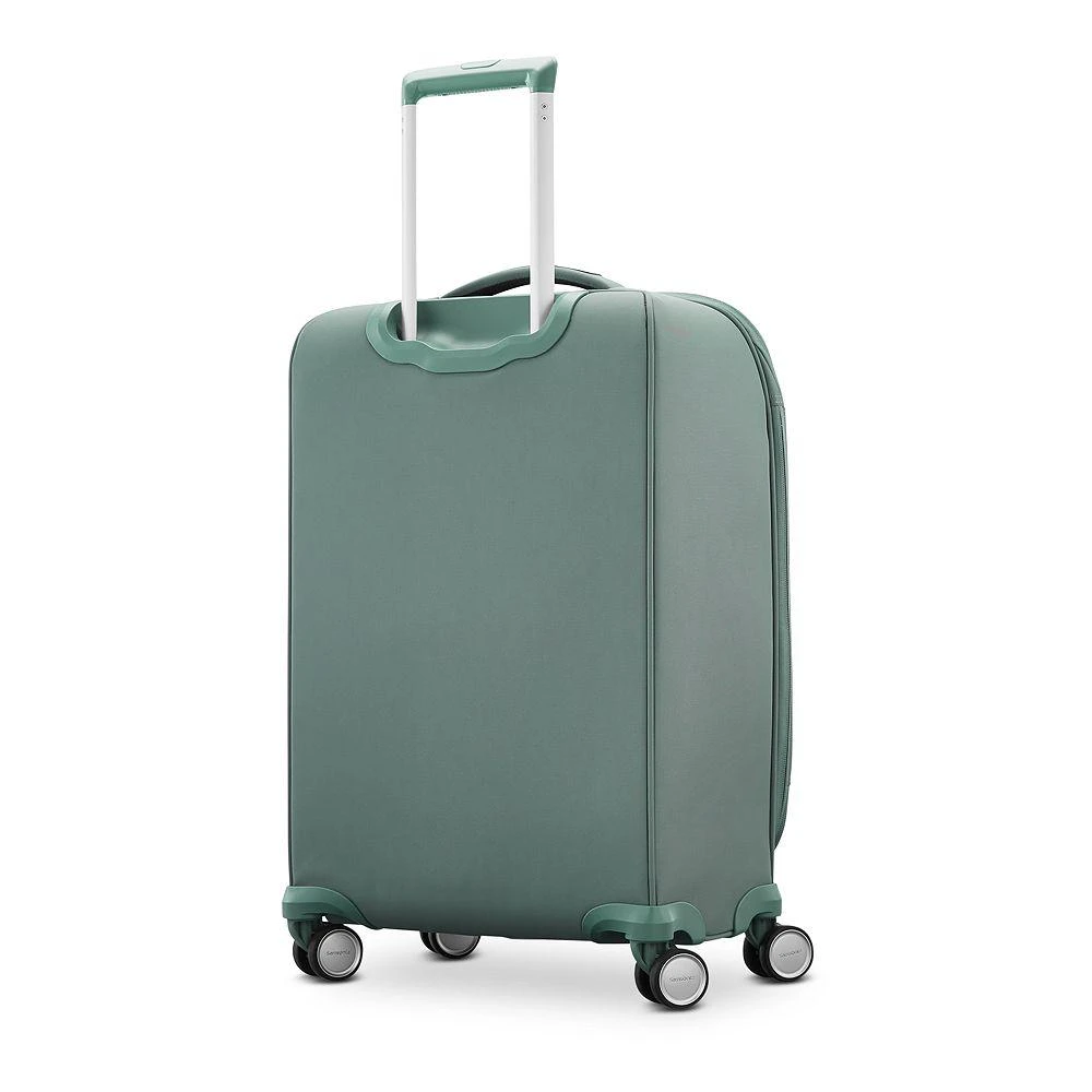 Elevation Plus Softside Carry On Spinner Suitcase 商品