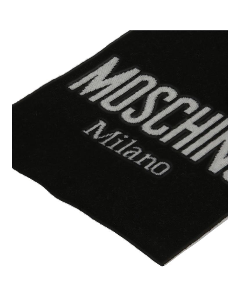 商品Moschino|Logo Two-Tone Wool Scarf,价格¥652,第5张图片详细描述