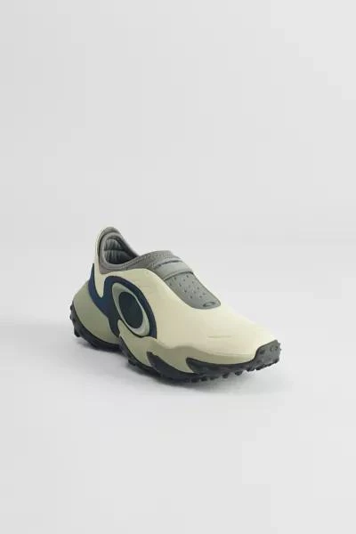 商品Oakley|Oakley Edge Icon Slip On Sneaker,价格¥1496,第3张图片详细描述