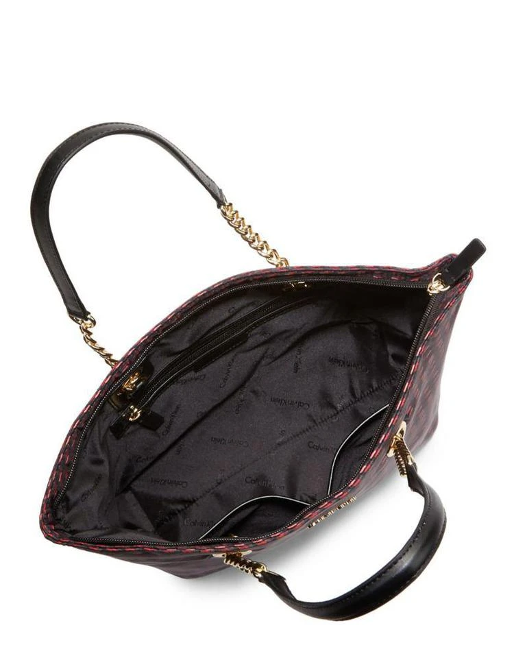 商品Calvin Klein|Small Nylon Tote,价格¥622,第3张图片详细描述