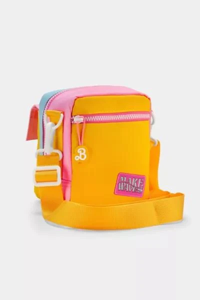 商品Retrospekt|Malibu Barbie 600 Instant Camera Bag,价格¥268,第2张图片详细描述