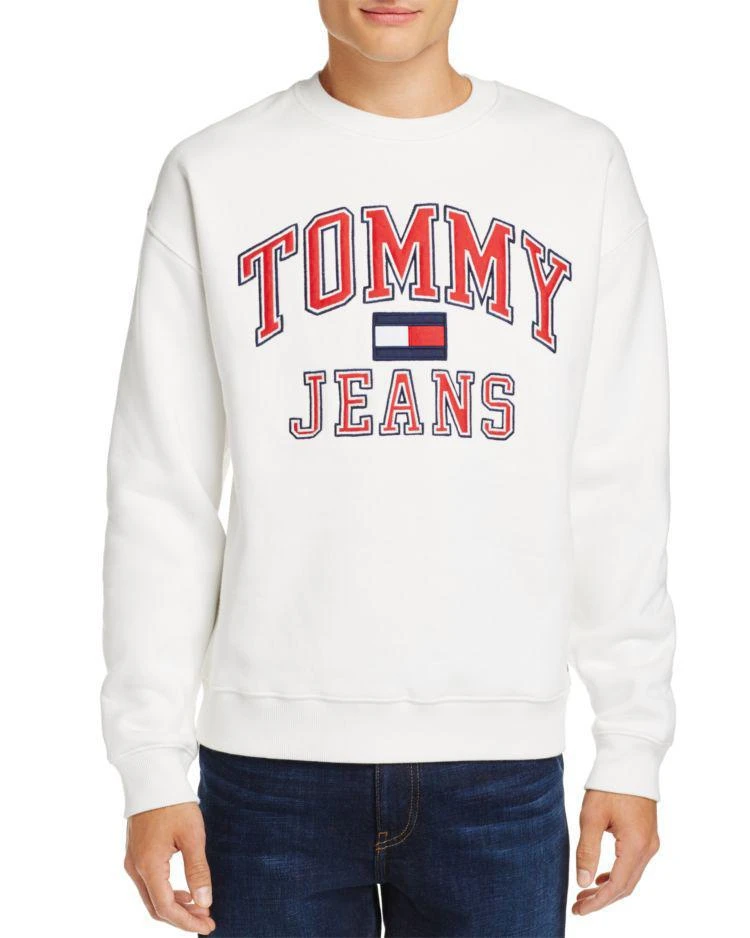 商品Tommy Hilfiger|Tommy Jeans 90's White Flag Logo Crewneck Sweatshirt,价格¥717,第1张图片