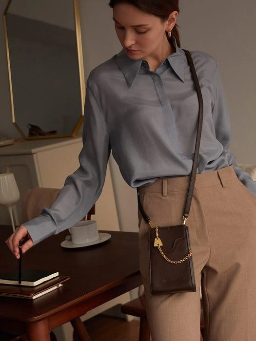 商品Coccinelle|Beat Classic Como Bag,价格¥1334,第3张图片详细描述