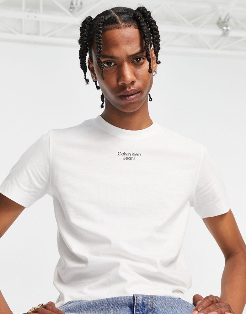 商品Calvin Klein|Calvin Klein Jeans stacked logo t-shirt in white,价格¥173,第5张图片详细描述