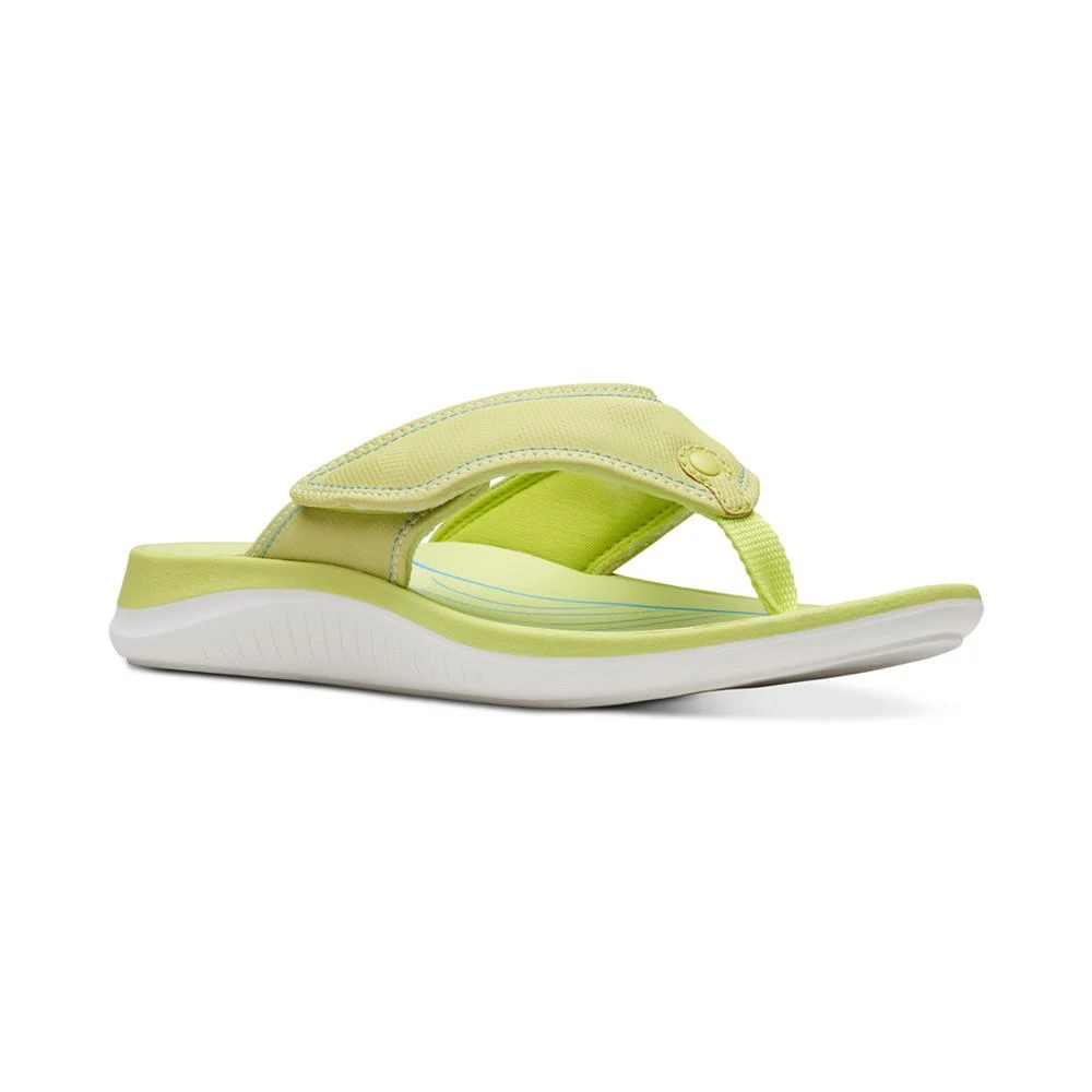 商品Clarks|Women's Cloudsteppers Glide Post Comfort Sandals,价格¥244,第1张图片