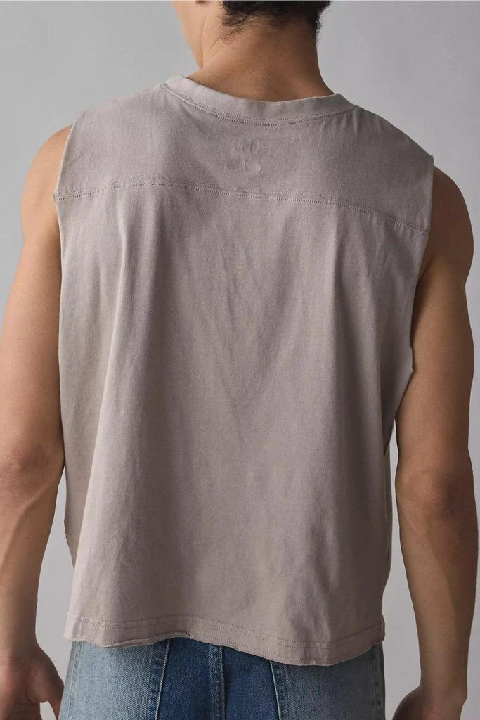 商品BDG|BDG Game Day Collegiate Graphic Cutoff Sleeveless Tee,价格¥155,第3张图片详细描述
