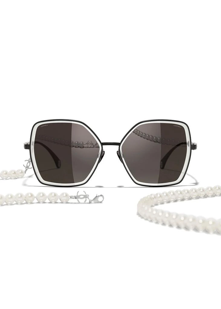 商品Chanel|Butterfly sunglasses,价格¥7748,第2张图片详细描述