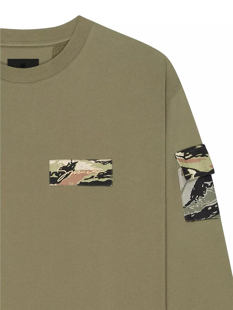 商品Givenchy|Sweatshirt in Fleece with Camo Patches,价格¥3525,第5张图片详细描述