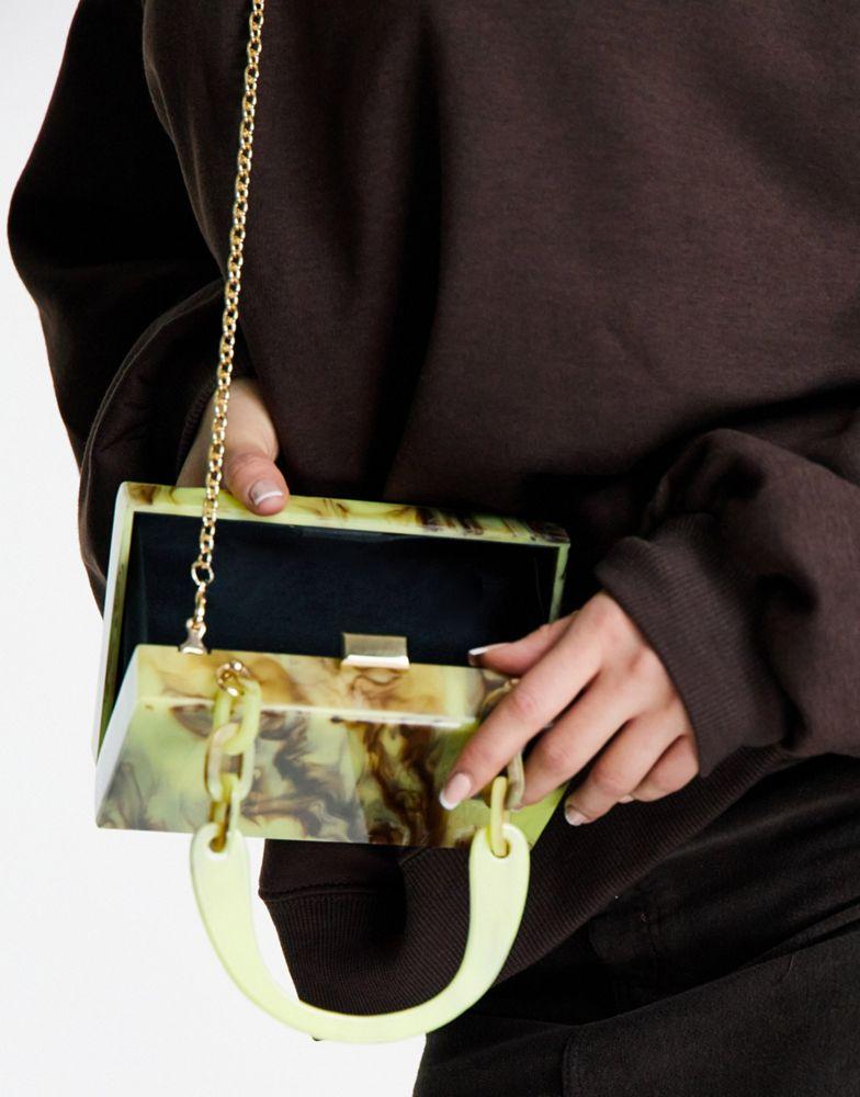 ASOS DESIGN marble box clutch bag with detachable chain strap in yellow swirl商品第4张图片规格展示