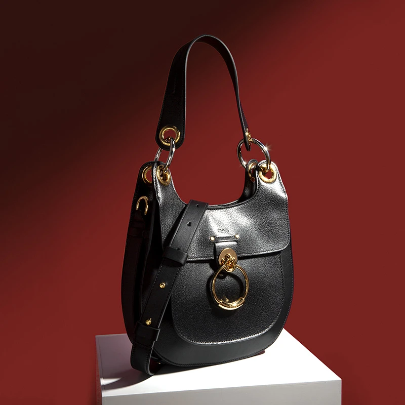 CHLOE 黑色女士手提包 C19AS158-B30-001 商品