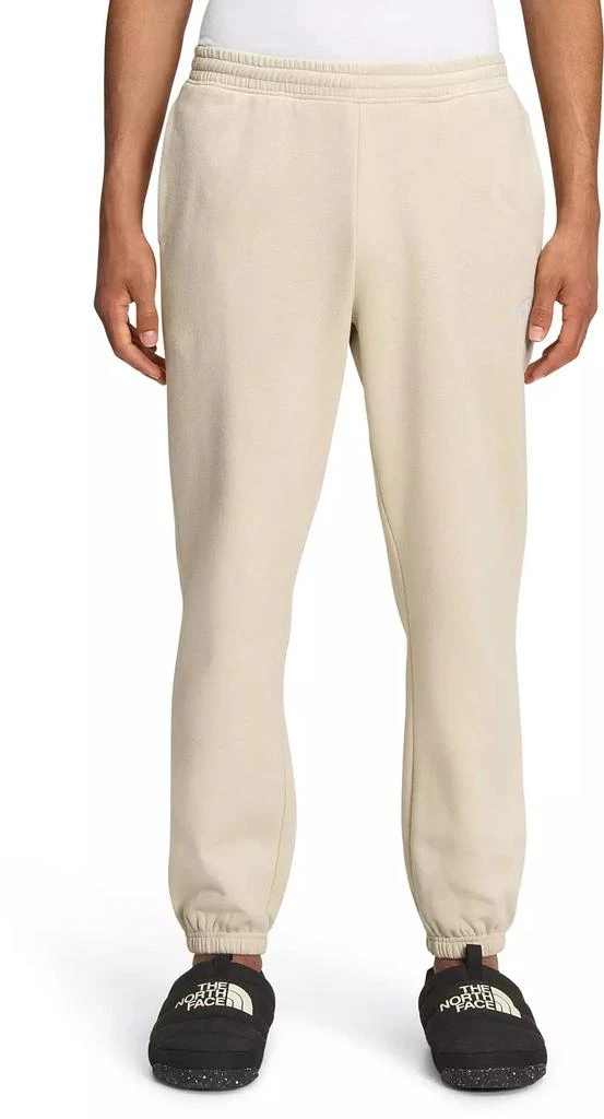 商品The North Face|The North Face Men's Half Dome Sweatpants,价格¥350,第1张图片