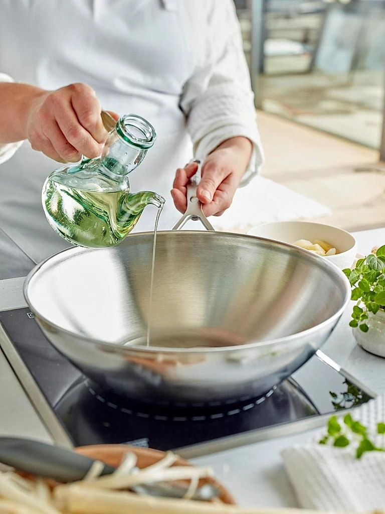 商品Demeyere|Stainless Steel Flat Bottom Wok with Helper Handle,价格¥2061,第2张图片详细描述