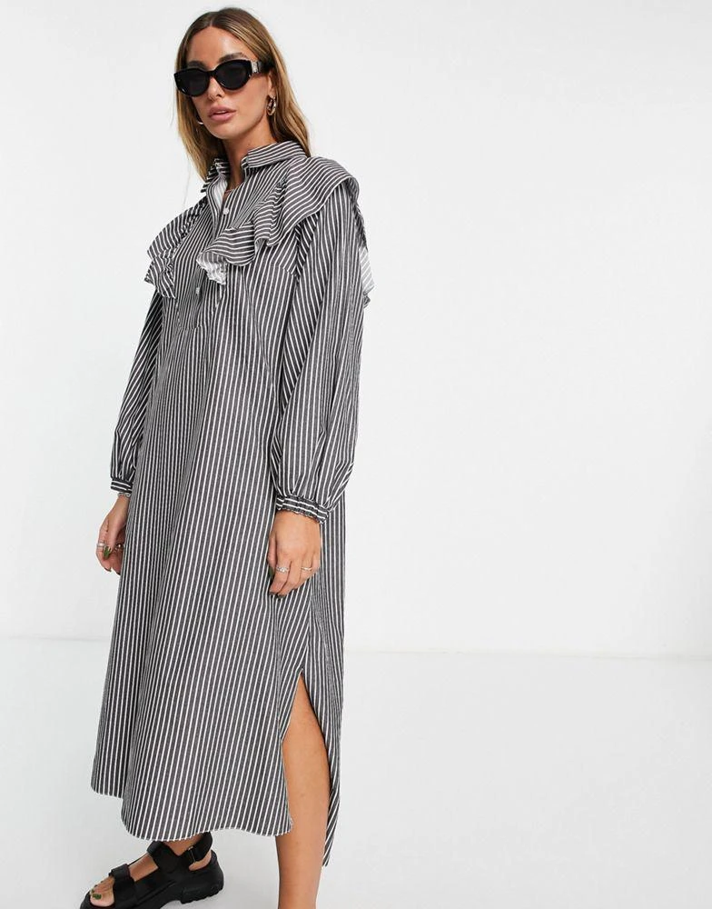 商品Topshop|Topshop poplin frill bib oversized midi shirt dress in navy and white stripe,价格¥192,第4张图片详细描述