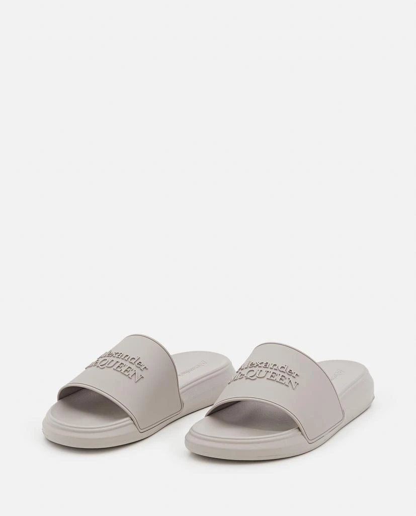 商品Alexander McQueen|RUBBER POOL SLIDES,价格¥2261,第2张图片详细描述