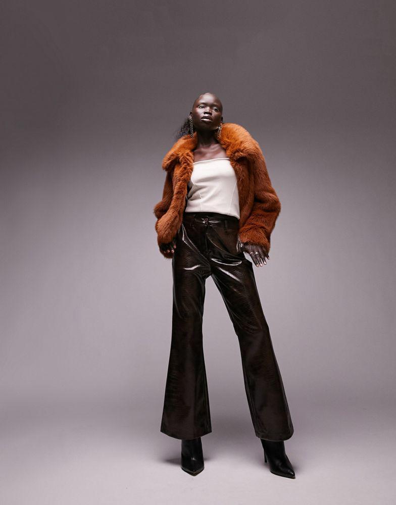 商品Topshop|Topshop Petite faux fur coat in toffee,价格¥691,第6张图片详细描述