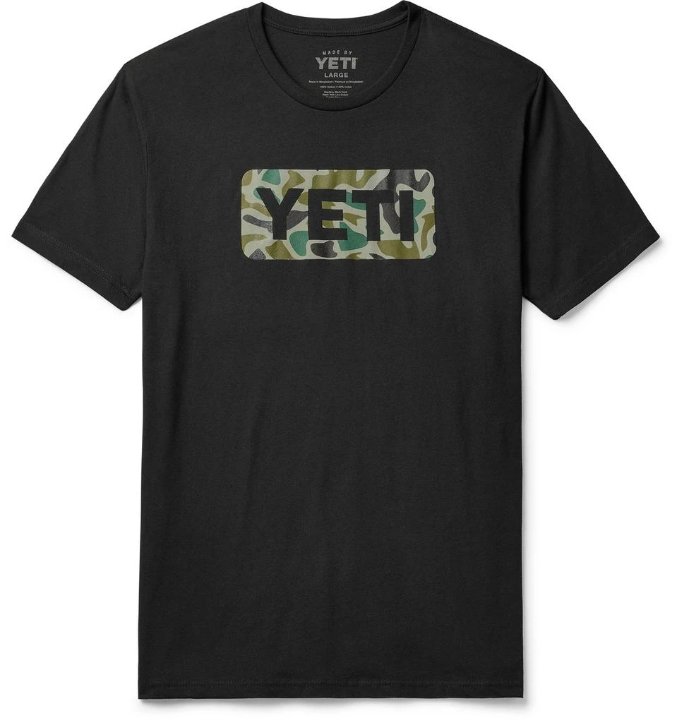 商品YETI|YETI Men's Logo Badge Duck Camo Short Sleeve T-Shirt,价格¥148,第3张图片详细描述