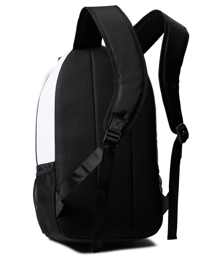 商品UFC|Backpack,价格¥297,第2张图片详细描述