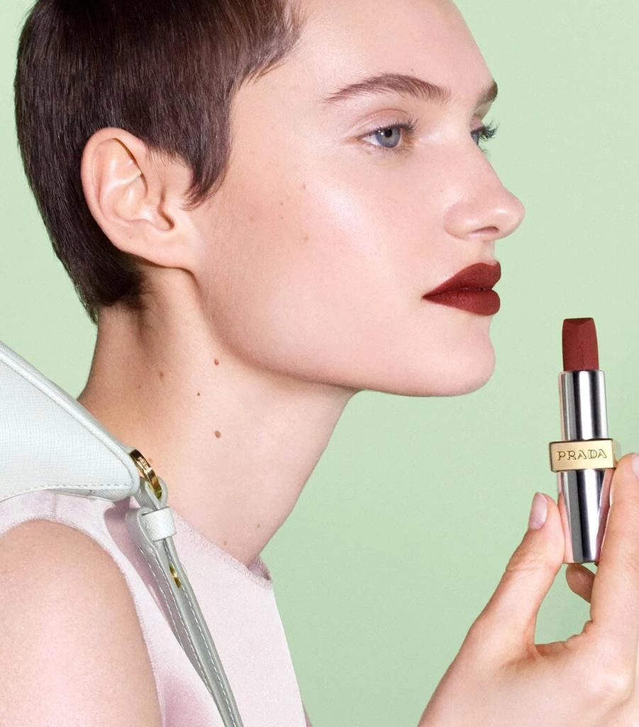 商品Prada Beauty|Prada Monochrome Hyper Matte Lipstick,价格¥446,第5张图片详细描述