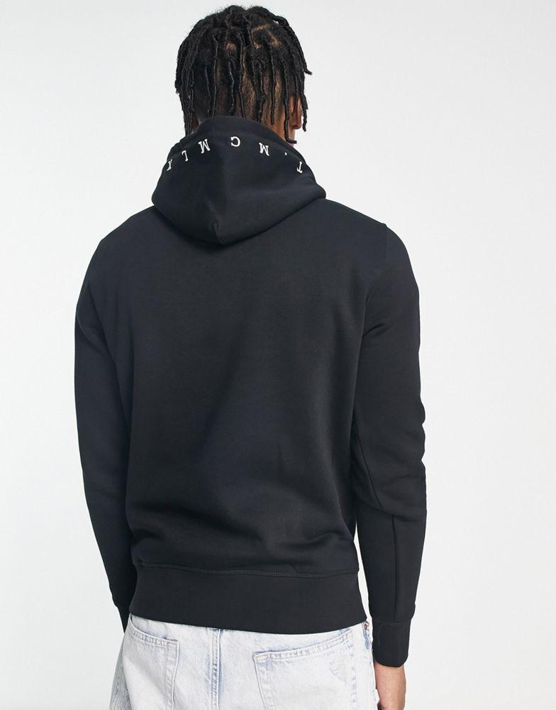 商品Tommy Hilfiger|Tommy Hilfiger hoodie in black with vertical print,价格¥776,第4张图片详细描述