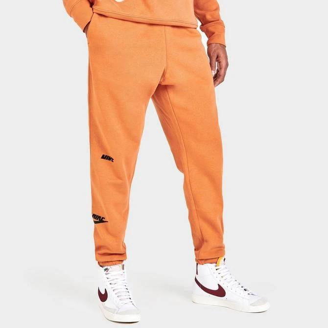 商品NIKE|Men's Nike Sportswear Sport Essentials+ Glitch Club Fleece Sweatpants,价格¥375,第3张图片详细描述