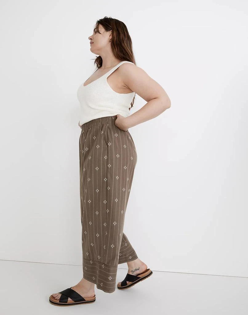 商品Madewell|Pull-On High-Rise Straight Pants in Jacquard Stripe-Play,价格¥558,第2张图片详细描述