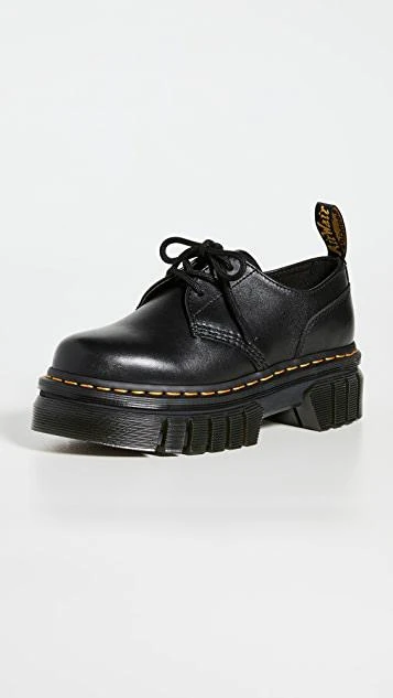 商品Dr. Martens 马汀博士|Audrick 沟纹鞋底平底鞋,价格¥1215,第1张图片