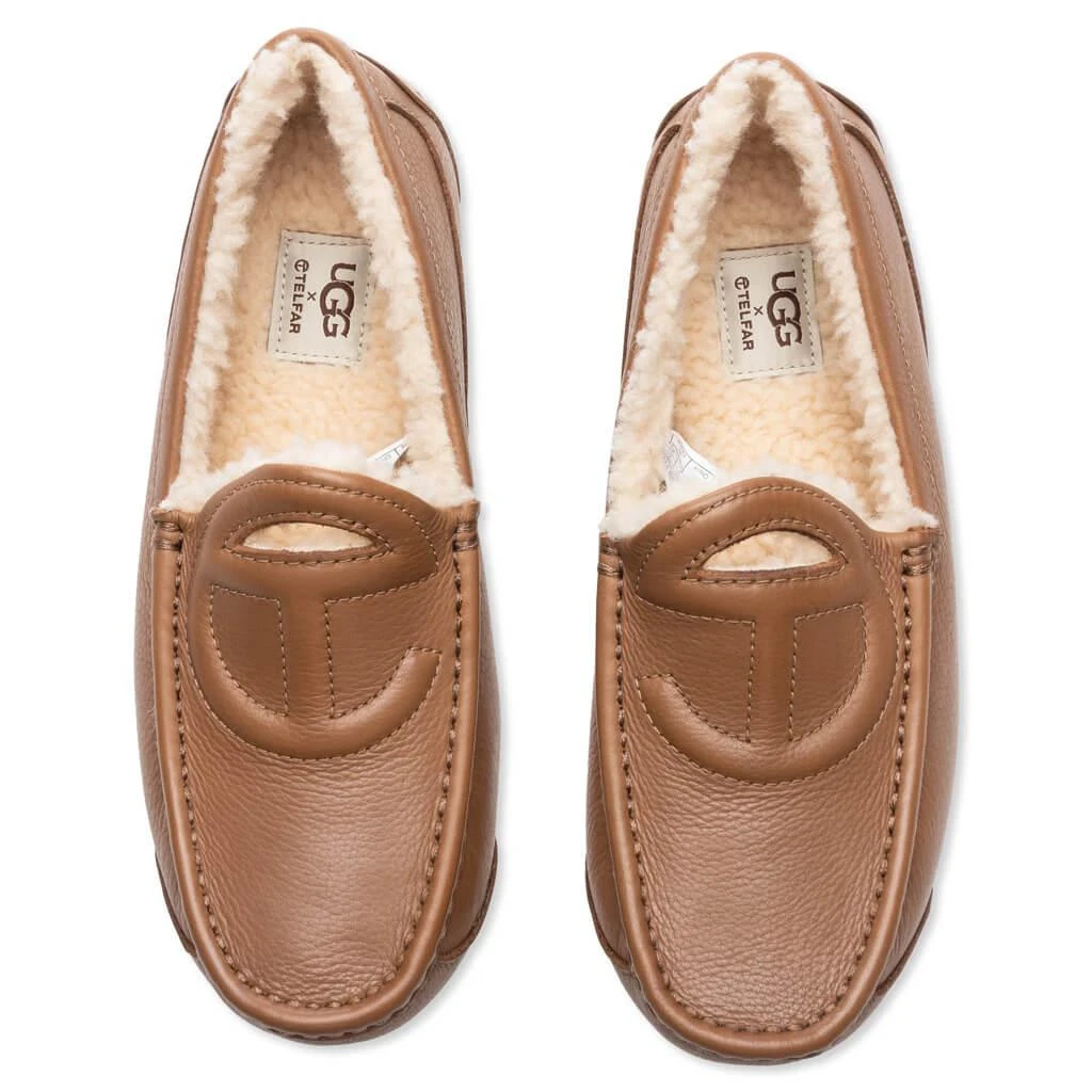 商品UGG|UGG x Telfar Logo Loafer - Chestnut,价格¥906,第5张图片详细描述