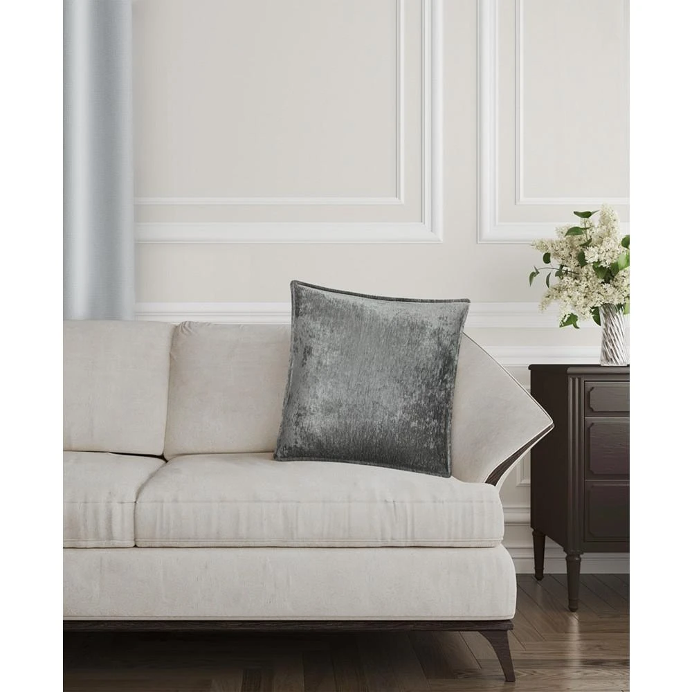 商品Videri Home|Zyna Soft Velvet Decorative Pillow, 18" x 18",价格¥225,第5张图片详细描述