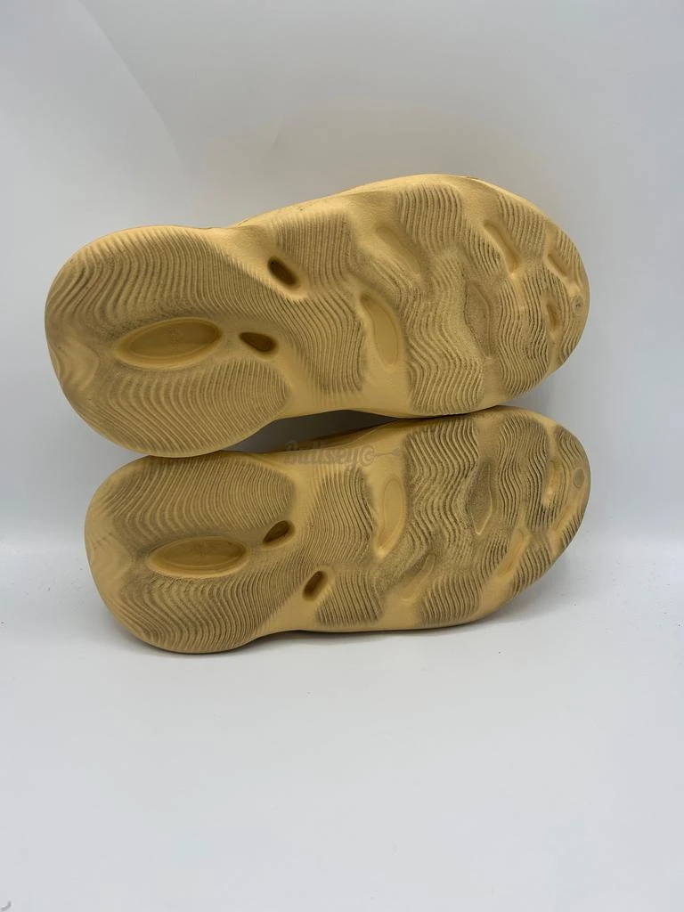 商品Adidas|Adidas Yeezy Foam Runner "Desert Sand" (PreOwned),价格¥937,第4张图片详细描述